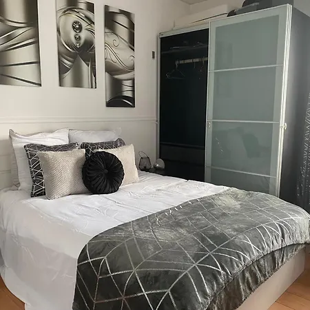 Apartment Grand 5 Min De Paris